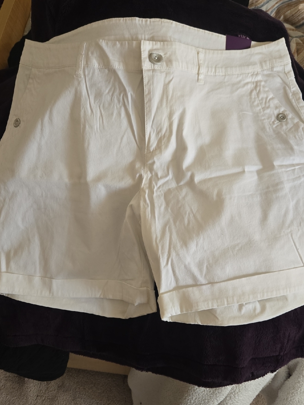 Lane Bryanr NWT Classic White Cotton Shorts 18